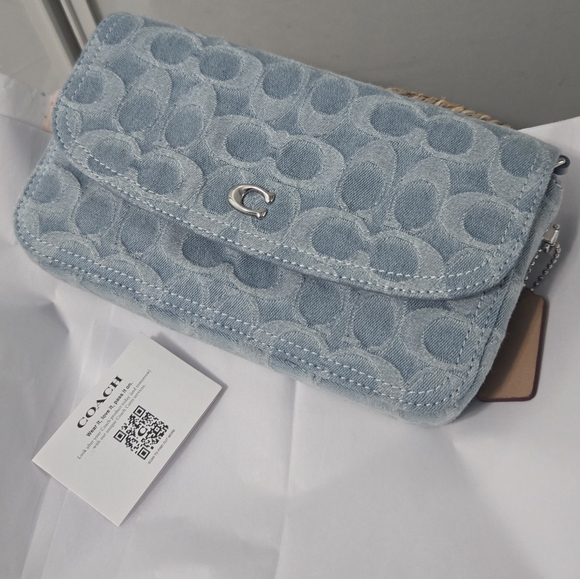 Coach Hayden Crossbody In Signature light Denim crossbody clutch Limited Edition - Picture 3 of 9